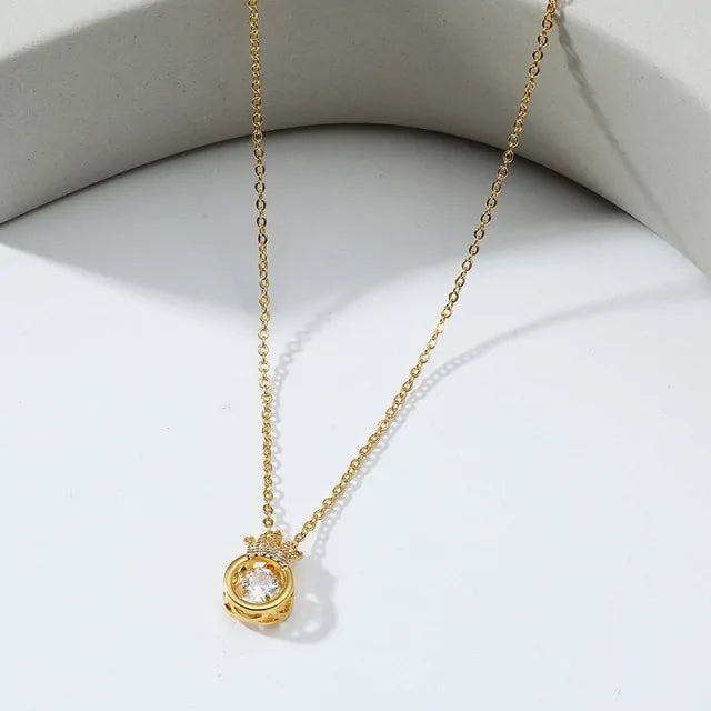 Crown Throbbing Zircon Necklace gold/silver/rose